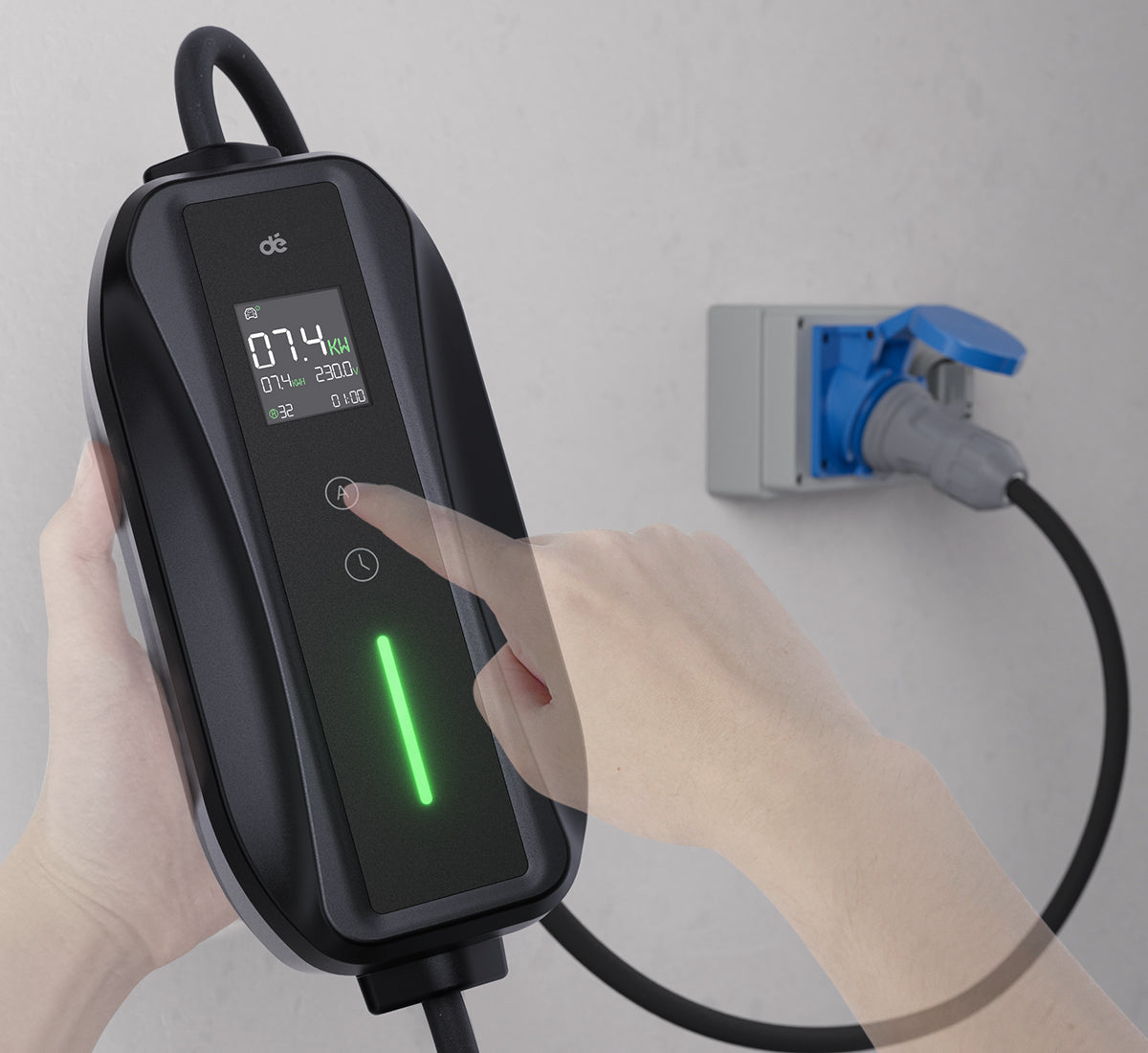 dé Cargador coche eléctrico Tipo 2 portátil 7 kW monofásico T1: control desde pantalla y botones